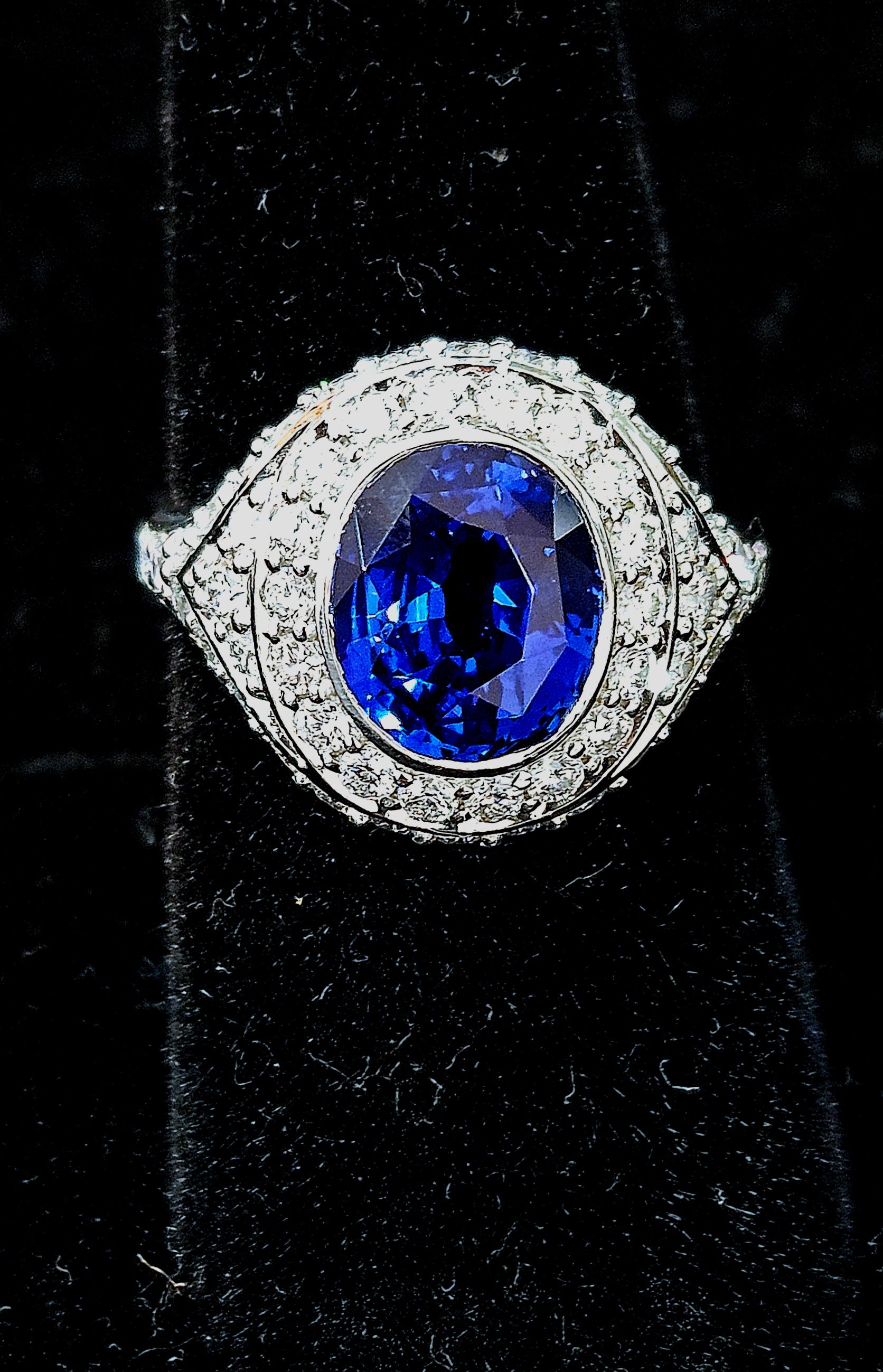 Platinum Fine Ceylon Sapphire Ring