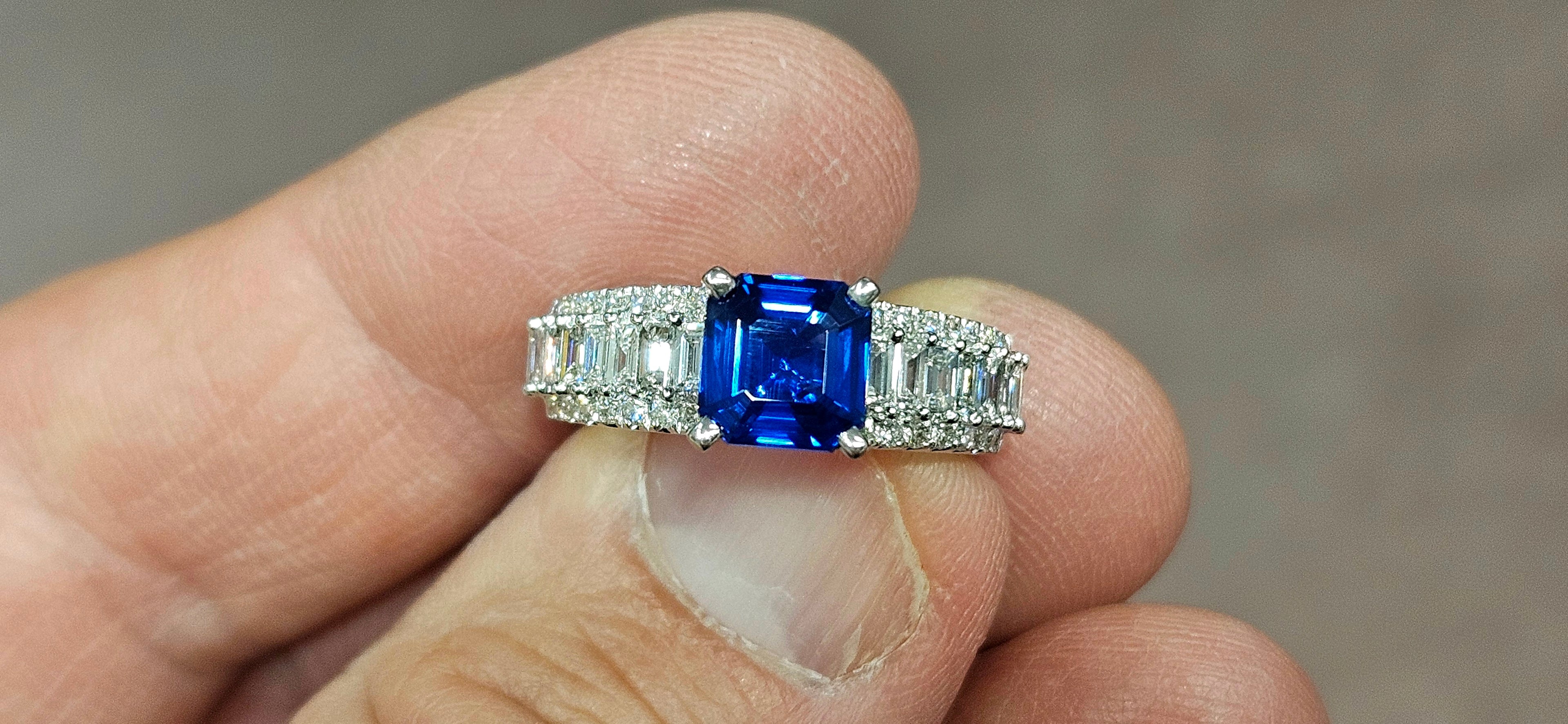 18kw Finest 1.85ct Blue Sapphire Ring