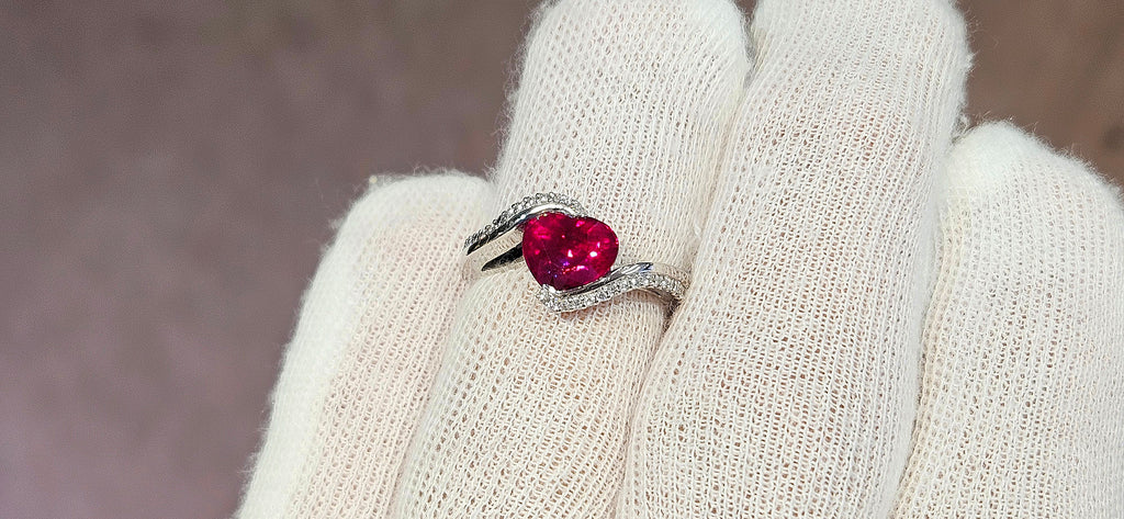 3.04ct certed Burma ruby ring in platinum