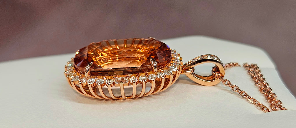 18k rose gold 18.80ct morganite pendant