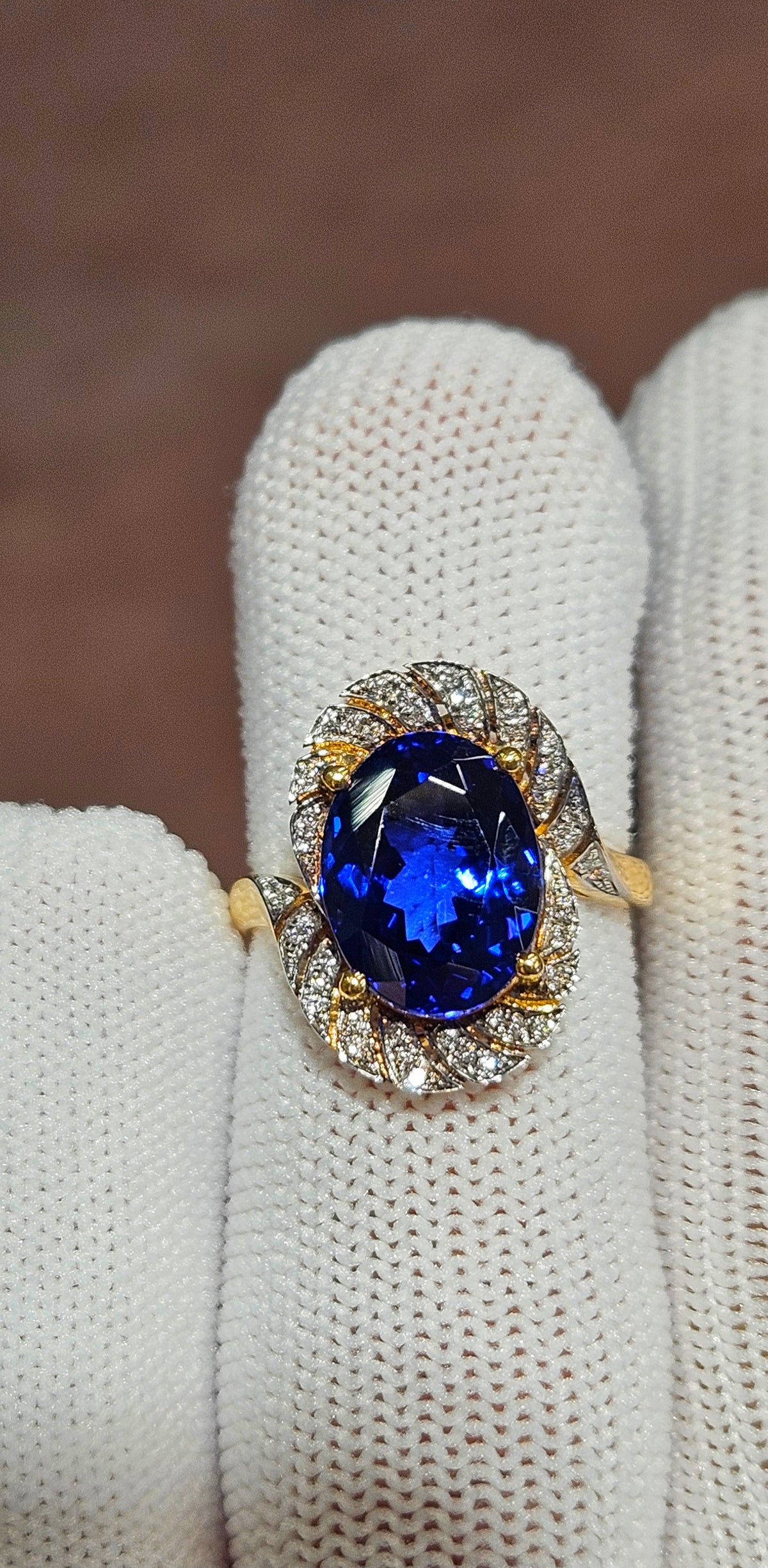 Deep purplish blue gem 6.18ct  Tanzanite ring 2-tone white and yellow 18k